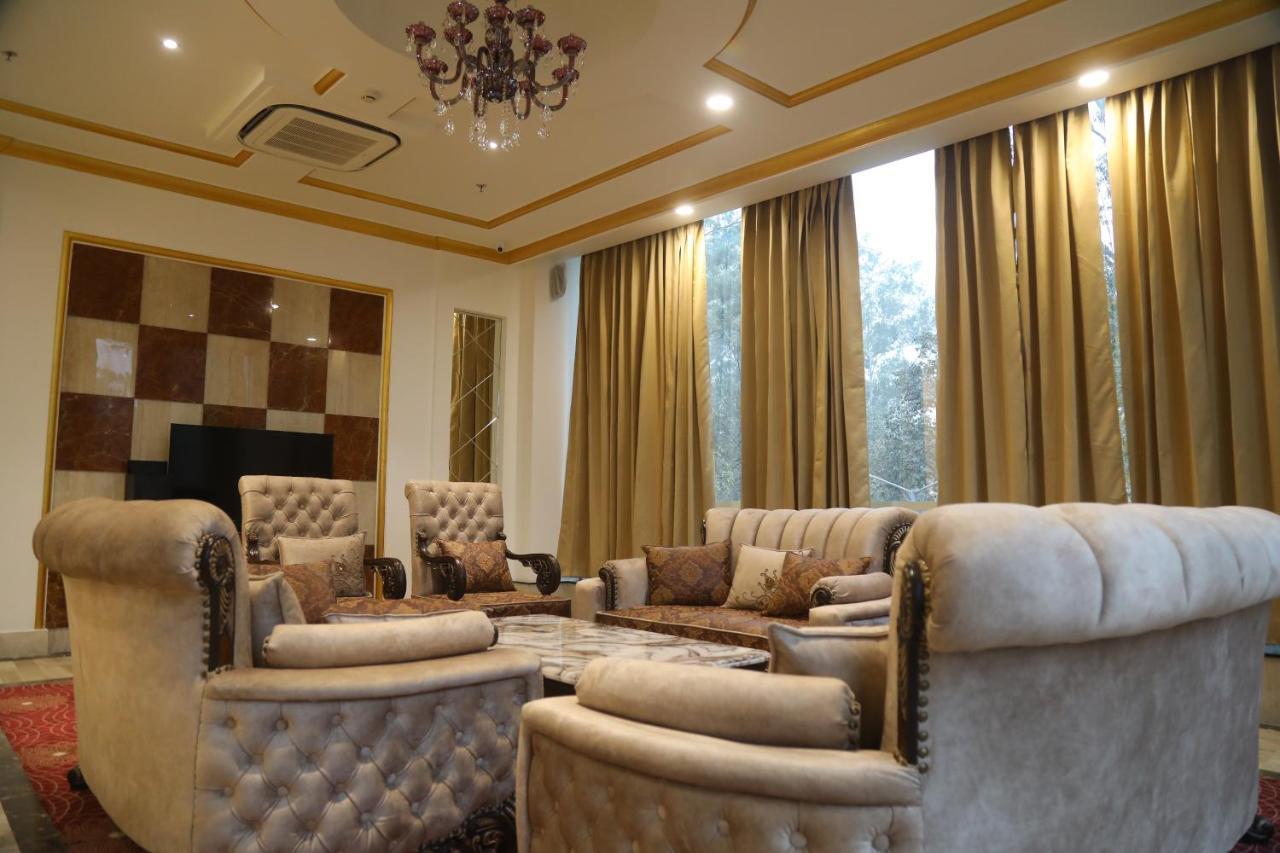Hotel Aveo By Amatra, Gateway To Corbett Kashipur Esterno foto