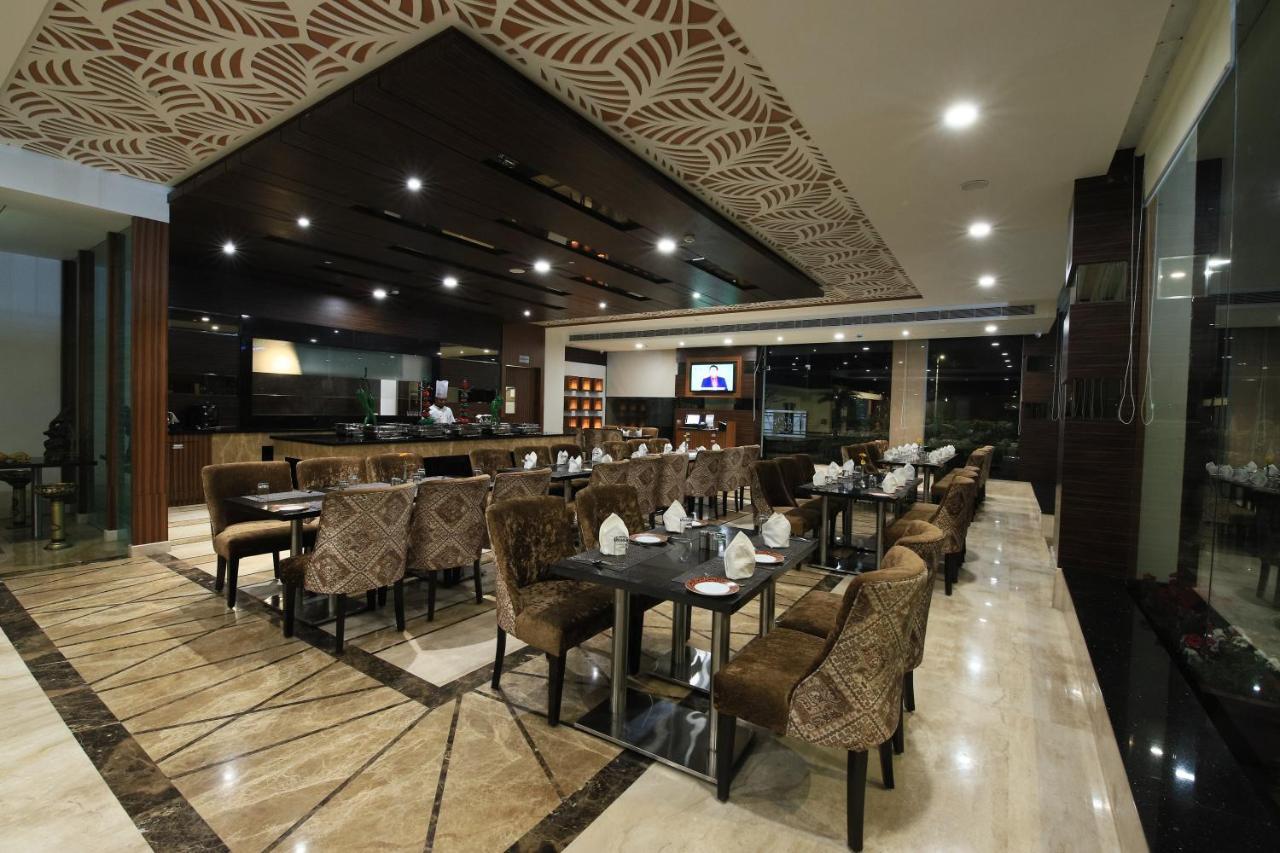 Hotel Aveo By Amatra, Gateway To Corbett Kashipur Esterno foto